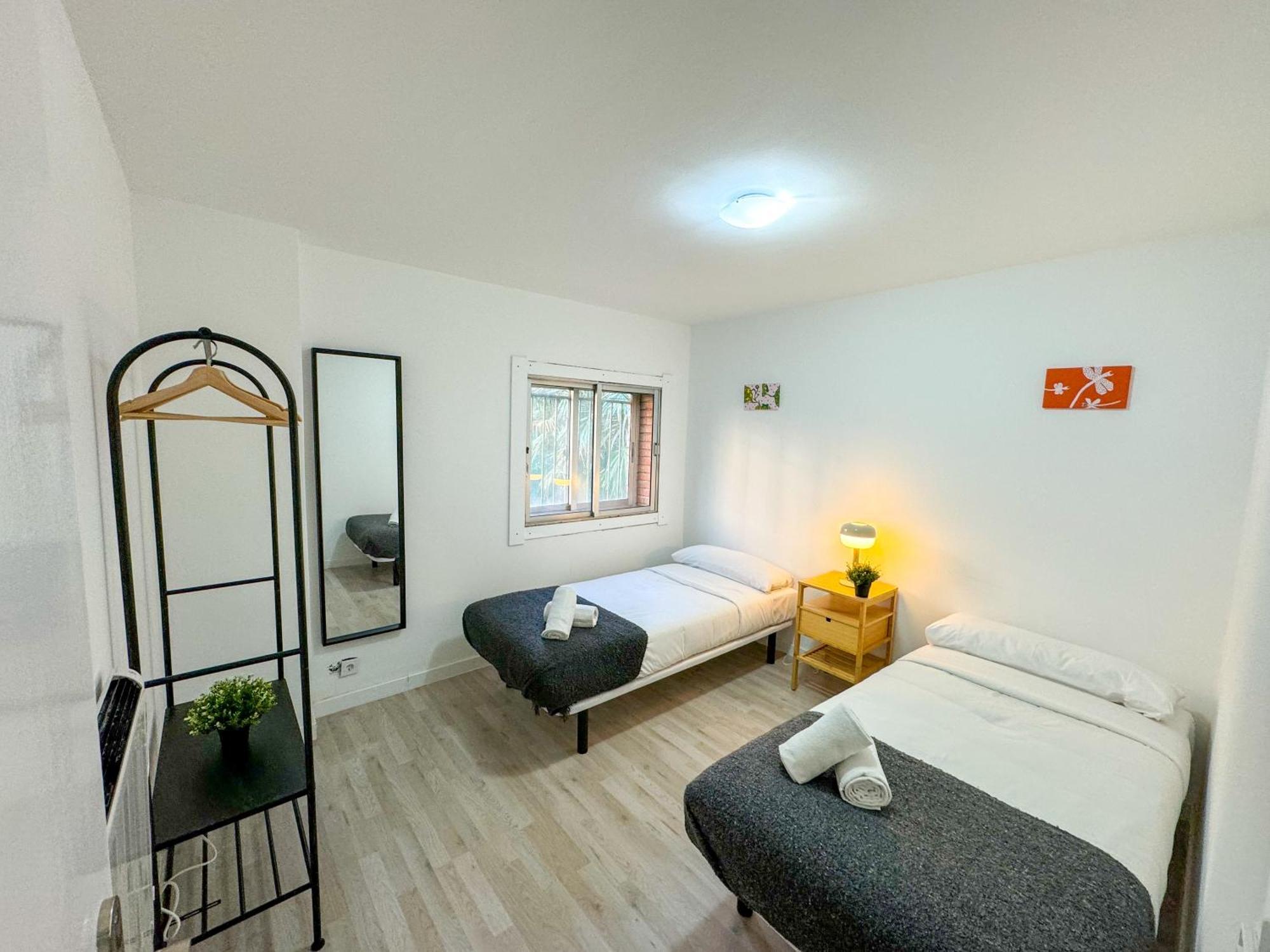 Madrina Del Pilar - Turistea Apartment